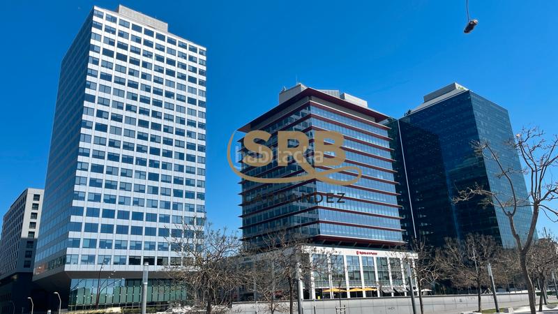 Foto d00566a2-1b73-4991-954d-b0acf31c2759. Rent office space with heating parking in La Marina del Port Barcelona