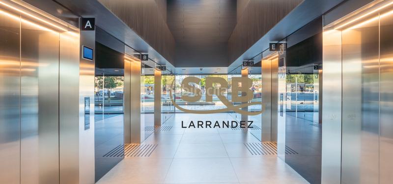 Foto eeb0994e-d629-45c6-90ae-97b4efefcb07. Rent office space with heating parking in La Marina del Port Barcelona