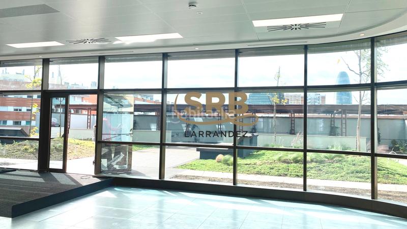 Foto bf7b4153-eb97-4c41-b01a-cb126589b4d7. Miete büro mit heizung in Provençals del Poblenou Barcelona