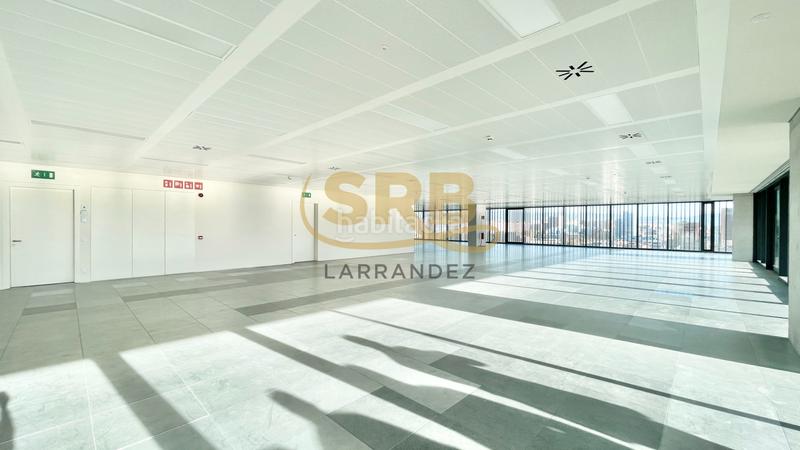 Foto a93e0dca-4532-4d8b-a3be-e9dd9e41604b. Lloguer oficina amb calefacció a Provençals del Poblenou Barcelona