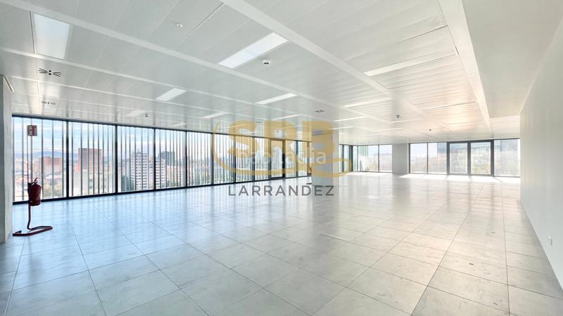 Foto e1203b82-a46e-4fd1-85d6-00f792a1d410. Location bureau avec chauffage dans Provençals del Poblenou Barcelona