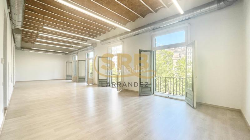 Foto d90cb0e1-75fe-4852-915e-fed8891f3a31. Alquiler oficina s exclusivas en edificio clásico y reformado en Barcelona