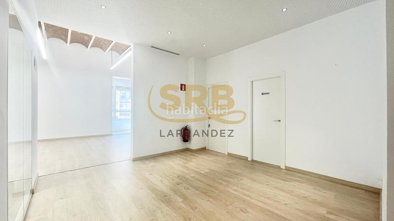 Foto 1d8d0c53-b3a4-43b9-a561-debda1953066. Miete büro mit heizung in Dreta de l´Eixample Barcelona