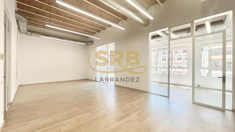Foto a1f6601e-45a8-4eb3-b16a-d8acb173097f. Miete büro mit heizung in Dreta de l´Eixample Barcelona
