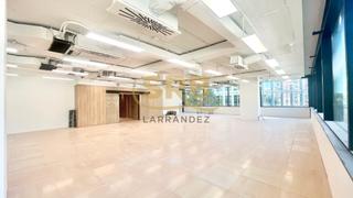 Büro in Carrer de la Llacuna