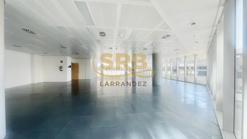 Foto 40c2d890-7e1b-45c3-8d21-92548871ca64. Lloguer oficina amb calefacció a El Parc i la Llacuna del Poblenou Barcelona