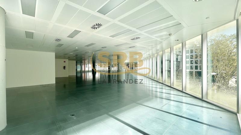 Foto cf822e3d-4dc4-4d8a-8d1a-ccfde4f4ad1a. Miete büro mit heizung in El Parc i la Llacuna del Poblenou Barcelona