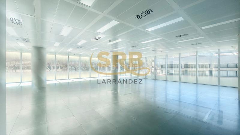 Foto 85976616-eafb-487a-99a0-645c5a19b3b3. Rent office space with heating in El Parc i la Llacuna del Poblenou Barcelona