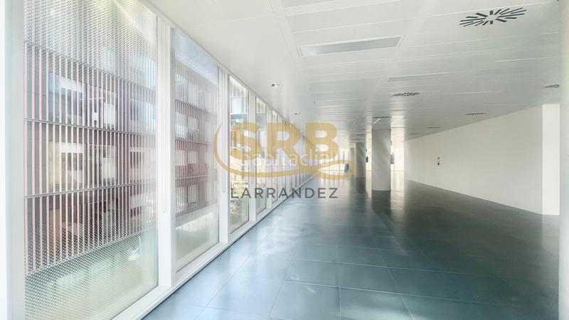 Foto c38266b1-c4de-4b4f-bd9e-6301d94e3e99. Rent office space with heating in El Parc i la Llacuna del Poblenou Barcelona