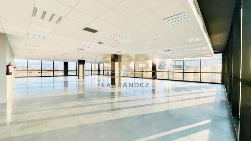 Foto cba4bad3-9443-44c7-b31f-04884e060c6b. Miete büro mit heizung in Turó de Can Mates Sant Cugat del Vallès