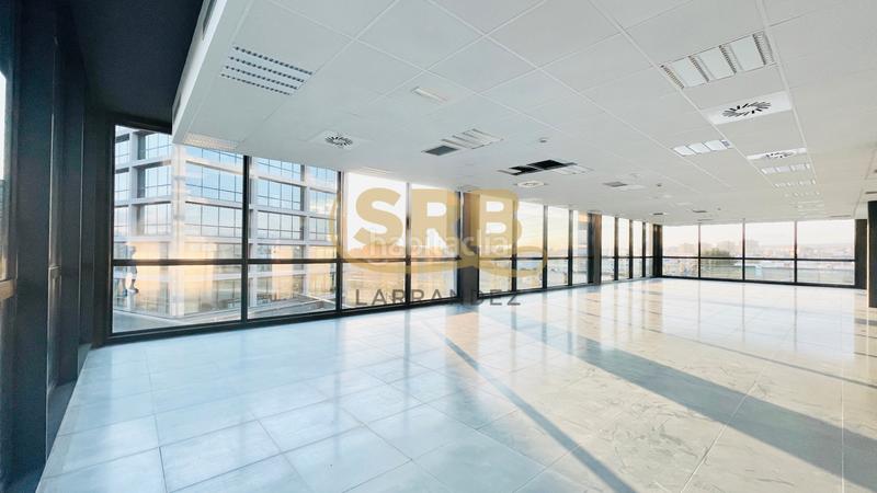 Foto cf34e356-b7cd-47eb-b2bf-3b5907ee32c9. Miete büro mit heizung in Turó de Can Mates Sant Cugat del Vallès