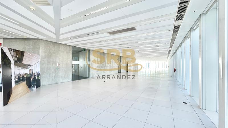 Foto 6d9e66f2-7665-4570-ad42-118e71cf8806. Miete büro mit heizung in Besòs - Maresme Barcelona