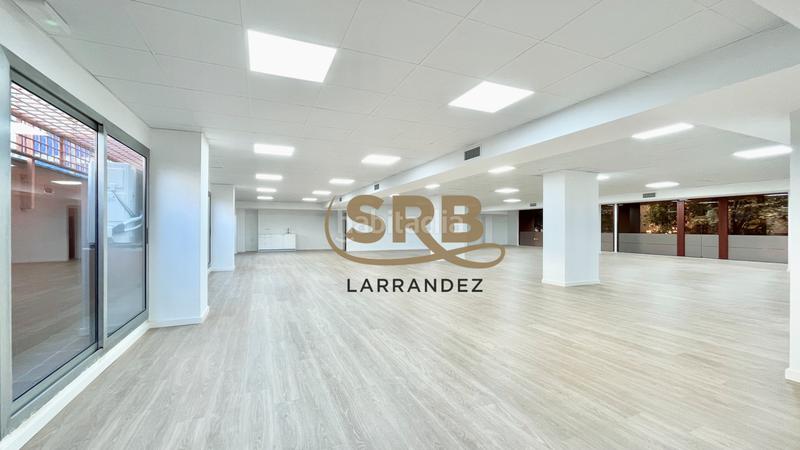 Foto ddbf70a0-8ed5-40b6-9d10-328ae58f2586. Location bureau avec chauffage dans Dreta de l´Eixample Barcelona