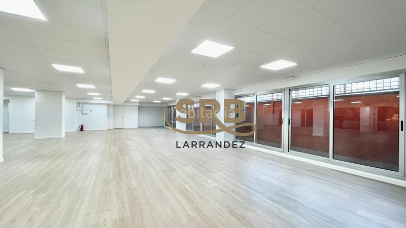 Foto 5818c7d5-d603-400c-a899-76368ace74cd. Rent office space with heating in Dreta de l´Eixample Barcelona