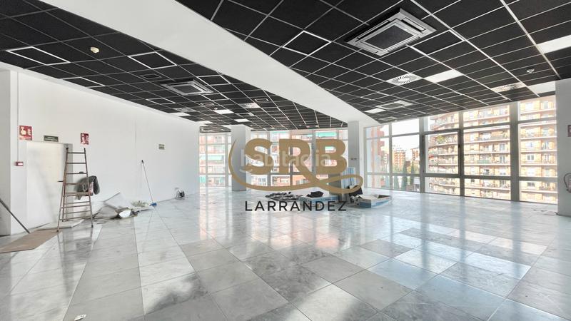 Foto e37c8274-064a-4709-9138-b10efd7ce108. Location bureau avec chauffage dans El Parc i la Llacuna del Poblenou Barcelona