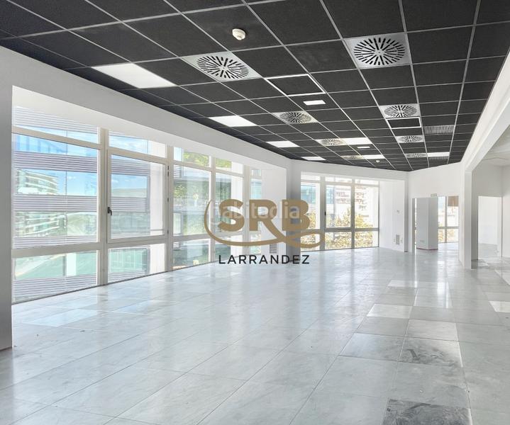 Foto 68e70ac3-8bc0-4290-ab28-9503a2a27500. Rent office space with heating in El Parc i la Llacuna del Poblenou Barcelona