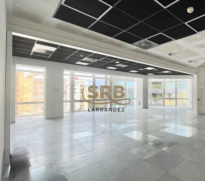 Foto f69db7f7-f67c-413a-b8d7-6c43a686d34f. Rent office space with heating in El Parc i la Llacuna del Poblenou Barcelona