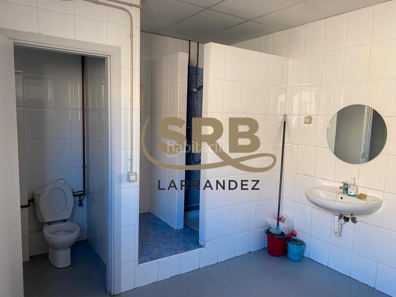 Foto 0462cce7-7efd-416d-8fd6-68c4307e107f. Alquiler nave industrial  en venta o alquiler – (barcelona) en Terrassa