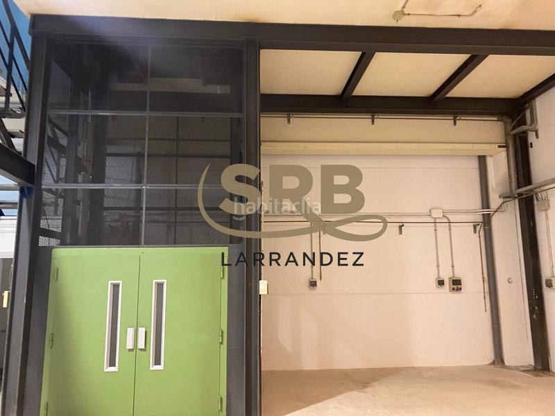 Foto fe139b55-e0b1-4650-8dd2-e6462606fd9a. Alquiler nave industrial  en venta o alquiler – (barcelona) en Terrassa