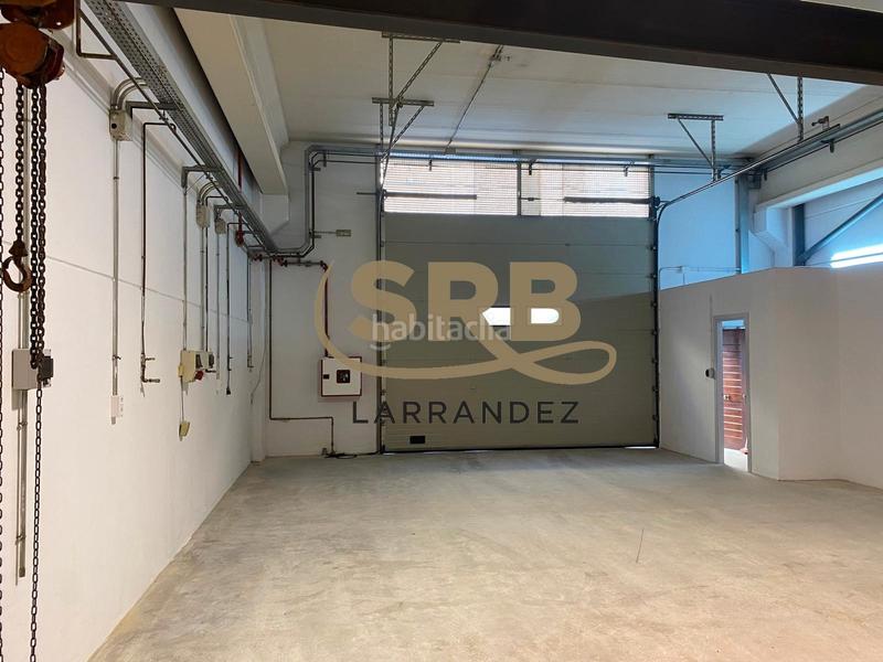 Foto 520f51da-dd8f-49b0-8e1a-82eeac4c5de9. Location bâtiment à usage industriel dans Ca n'Aurell Terrassa