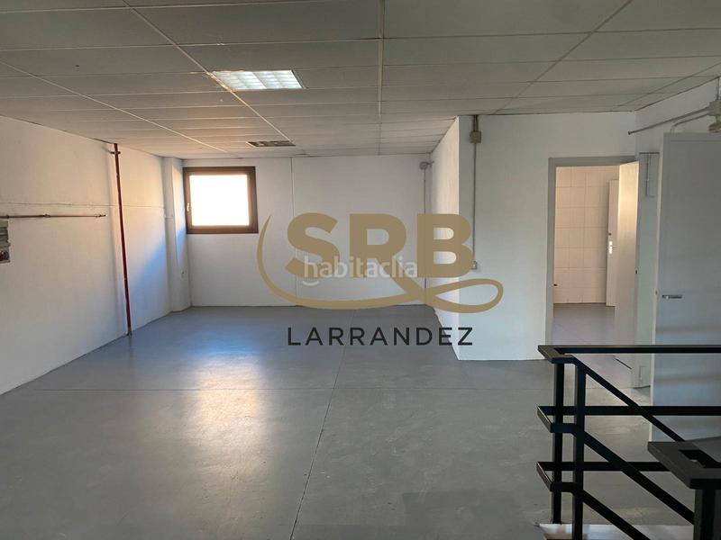 Foto a7f8c07e-02b0-4af9-b954-e0cfe34ac8f3. Location bâtiment à usage industriel dans Ca n'Aurell Terrassa