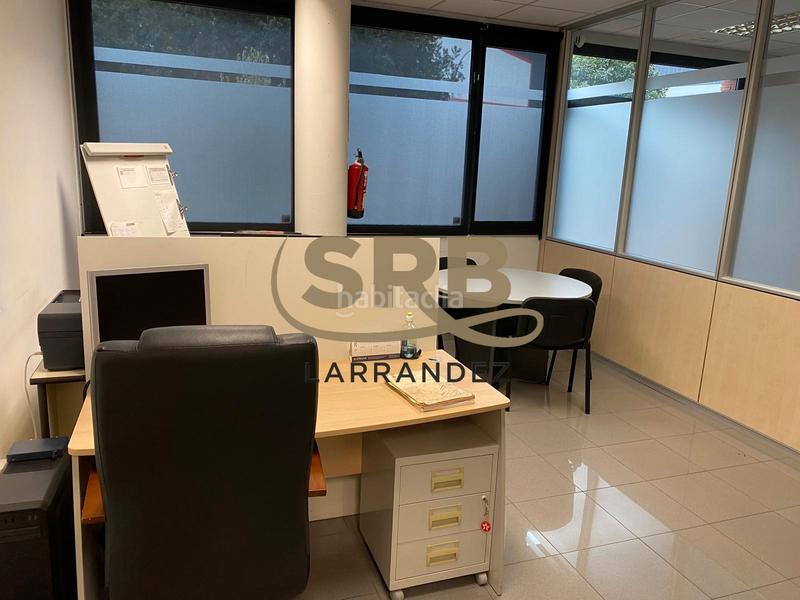 Foto d8d22b15-440e-49e2-8ccc-99137a47b091. Bureau avec chauffage dans Polinyà