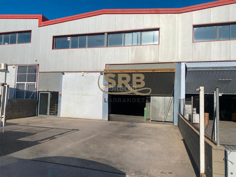 Foto 6251b341-90cd-4bc7-a7e8-1034e572a6e6. Affitto capannone industriale in Sant Vicenç dels Horts