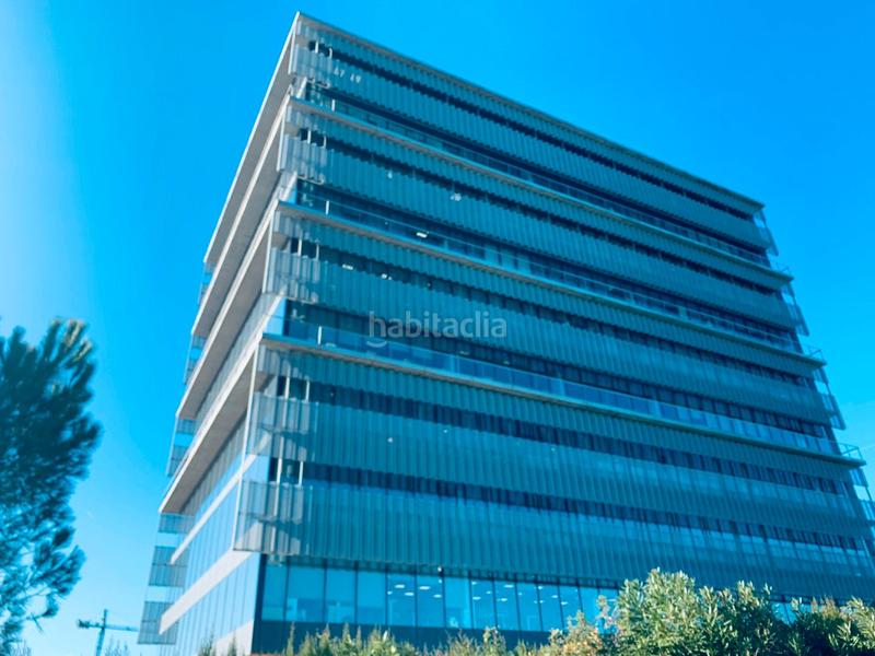 Foto b54c429c-e65b-4ff3-a19b-0d72c3116978. Location bureau avec parking dans Volpelleres Sant Cugat del Vallès