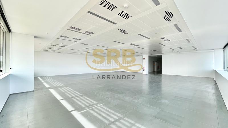 Foto 3ffdd1d6-ab9a-4179-b6aa-5a3207944da4. Location bureau avec parking dans Volpelleres Sant Cugat del Vallès