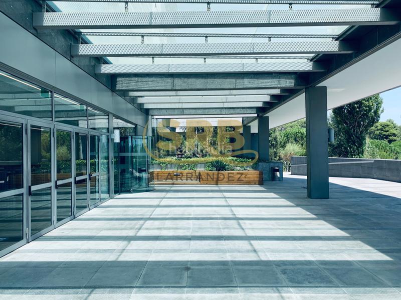 Foto 0f7887a9-4eb5-4080-9763-c7e1ec63df9f. Rent office space with parking in Volpelleres Sant Cugat del Vallès