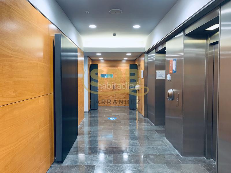 Foto aa8583f0-04e5-4706-924d-7edf602cb8e4. Rent office space with parking in Volpelleres Sant Cugat del Vallès