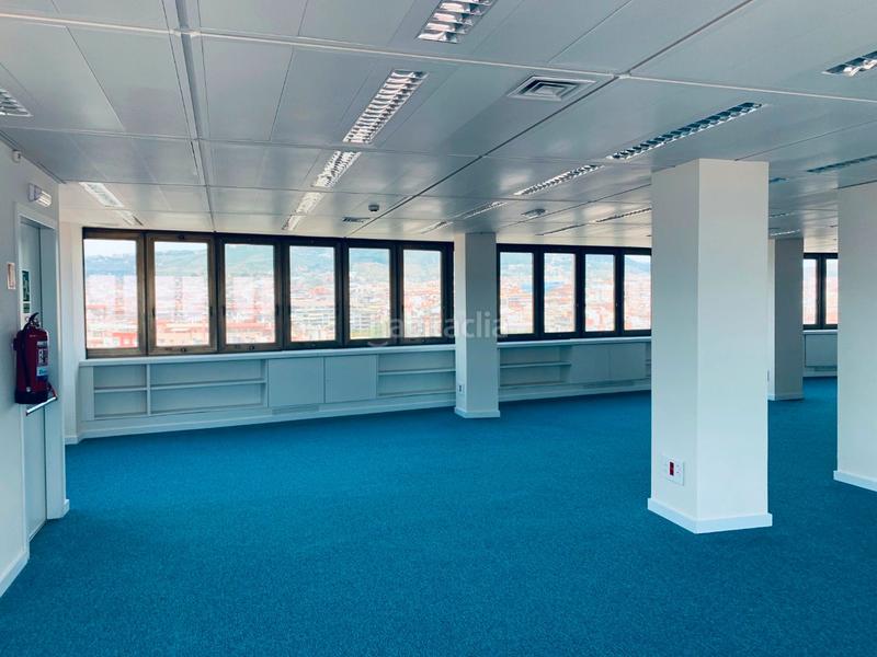 Foto 342e591d-1f74-445e-9e3d-20570a826c81. Rent office space with parking in Barri de les Corts Barcelona