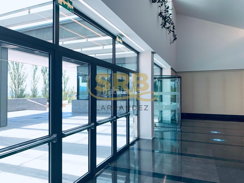 Foto 56501209-a8a4-4c4a-b789-2a5f3256f535. Location bureau avec chauffage parking dans Volpelleres Sant Cugat del Vallès