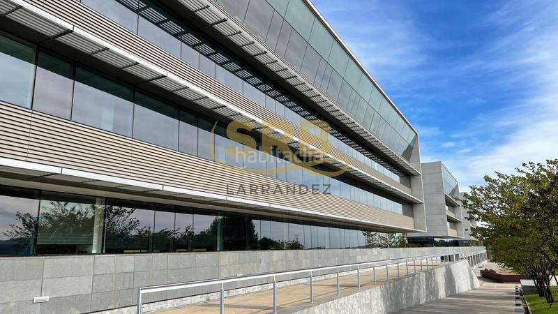 Foto d16aa9e5-59ca-4ace-82f9-3355b8231955. Location bureau avec chauffage parking dans Volpelleres Sant Cugat del Vallès