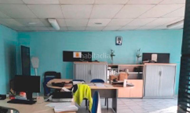 Foto 9d782060-743b-452e-8249-d8085fba53a4. Rent industrial building in passeig del bullidor 2 in Rubí