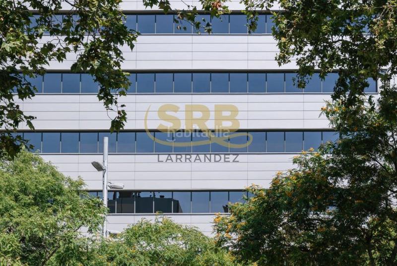 Foto 2d349ad2-3913-44b6-8975-916b8b03857f. Lloguer oficina amb calefacció aparcament a Poblenou Barcelona