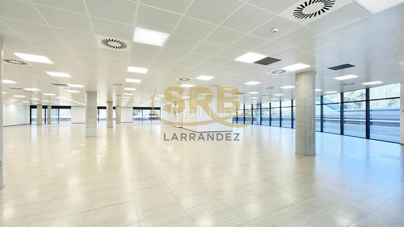 Foto 48e19550-1099-4be4-8b96-03c8108910ca. Affitto ufficio con riscaldamento parcheggio in Bellaterra