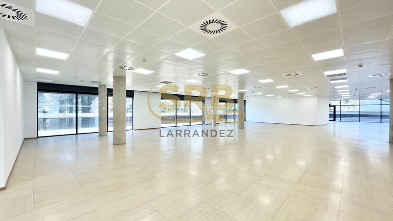 Foto 7a645d87-a8ae-4509-85ff-cd79cfe1c8c0. Affitto ufficio con riscaldamento parcheggio in Bellaterra