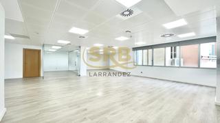 Location Bureau  Carrer d'entença. Oficina en edificio reformado en les corts, junto a avda. diagon