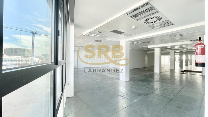 Foto c3cb8447-c19d-43da-9056-bce5717b2ad8. Affitto ufficio con riscaldamento parcheggio in El Parc i la Llacuna del Poblenou Barcelona