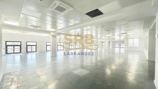 Miete Büro  Via laietana. Oficina con excelentes vistas, mucha luz y ubicada en el centro