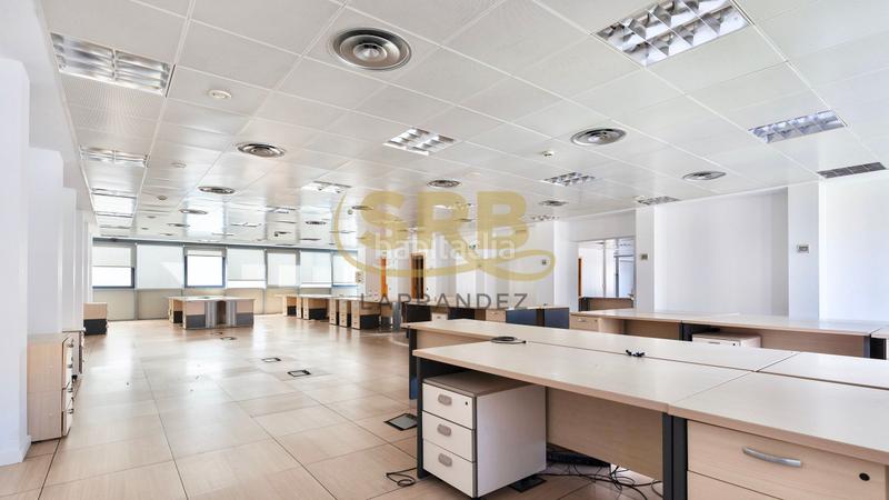 Foto d93d4529-2ec2-4687-ab78-103e0f23fadc. Miete büro mit heizung parking in Dreta de l´Eixample Barcelona