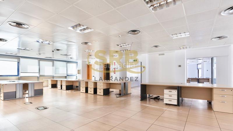 Foto e73c4552-8c27-4479-9209-0741728af94b. Miete büro mit heizung parking in Dreta de l´Eixample Barcelona