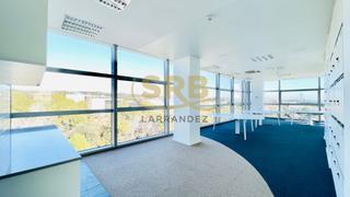 Location Bureau  Calle merce vilaret. Oficina completamente exterior, muy luminosa situada en sant cug
