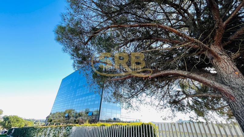 Foto 55cae3c5-2fe9-4164-8b08-bac6bb37320e. Lloguer oficina amb calefacció aparcament a Volpelleres Sant Cugat del Vallès