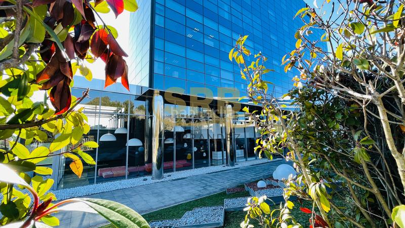 Foto d72de852-3f47-44be-92e7-e7512b613e4a. Lloguer oficina amb calefacció aparcament a Volpelleres Sant Cugat del Vallès