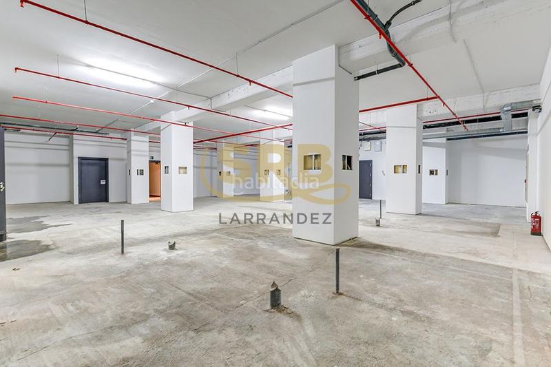 Foto 4599d481-7005-47f5-a680-bbf12b7683c5. Rent office space with heating in Tres Torres Barcelona