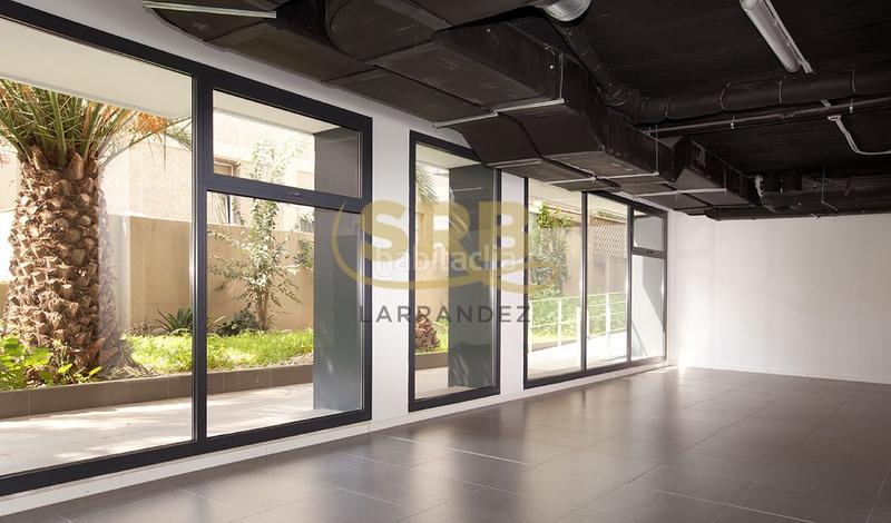 Foto 4ff37608-7793-4d79-8965-f66d658dc0d2. Rent office space with heating in Tres Torres Barcelona