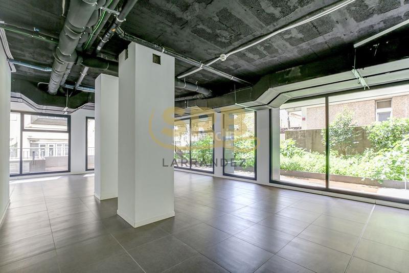 Foto d7318921-75c4-4d05-978f-5df7ad69f48b. Rent office space with heating in Tres Torres Barcelona
