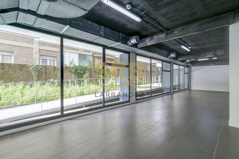 Foto 5c66d70d-35e2-4b63-b138-539233a50e59. Rent business premise with heating in Tres Torres Barcelona